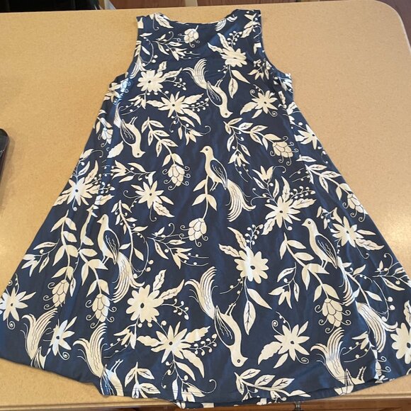 Blue patterned dress - Picture 2 of 3